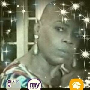 Meet your Posher, Antionette